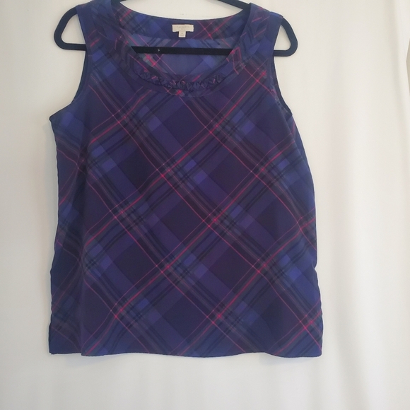 Talbots Tops - TALBOTS Size M Tartan navy plaid sleeveless, detail ruffle neck Holiday tank top